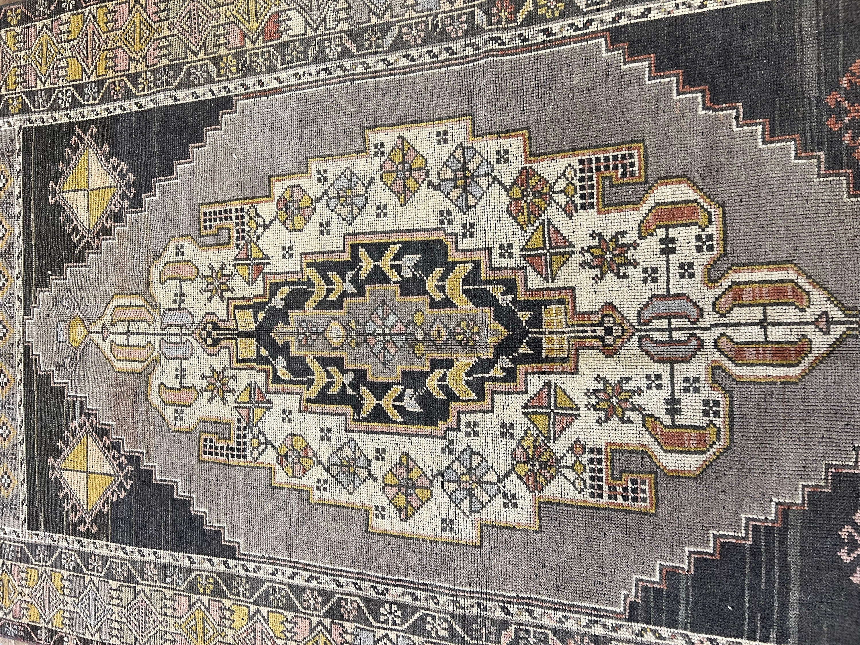 TURKISH VINTAGE RUGS