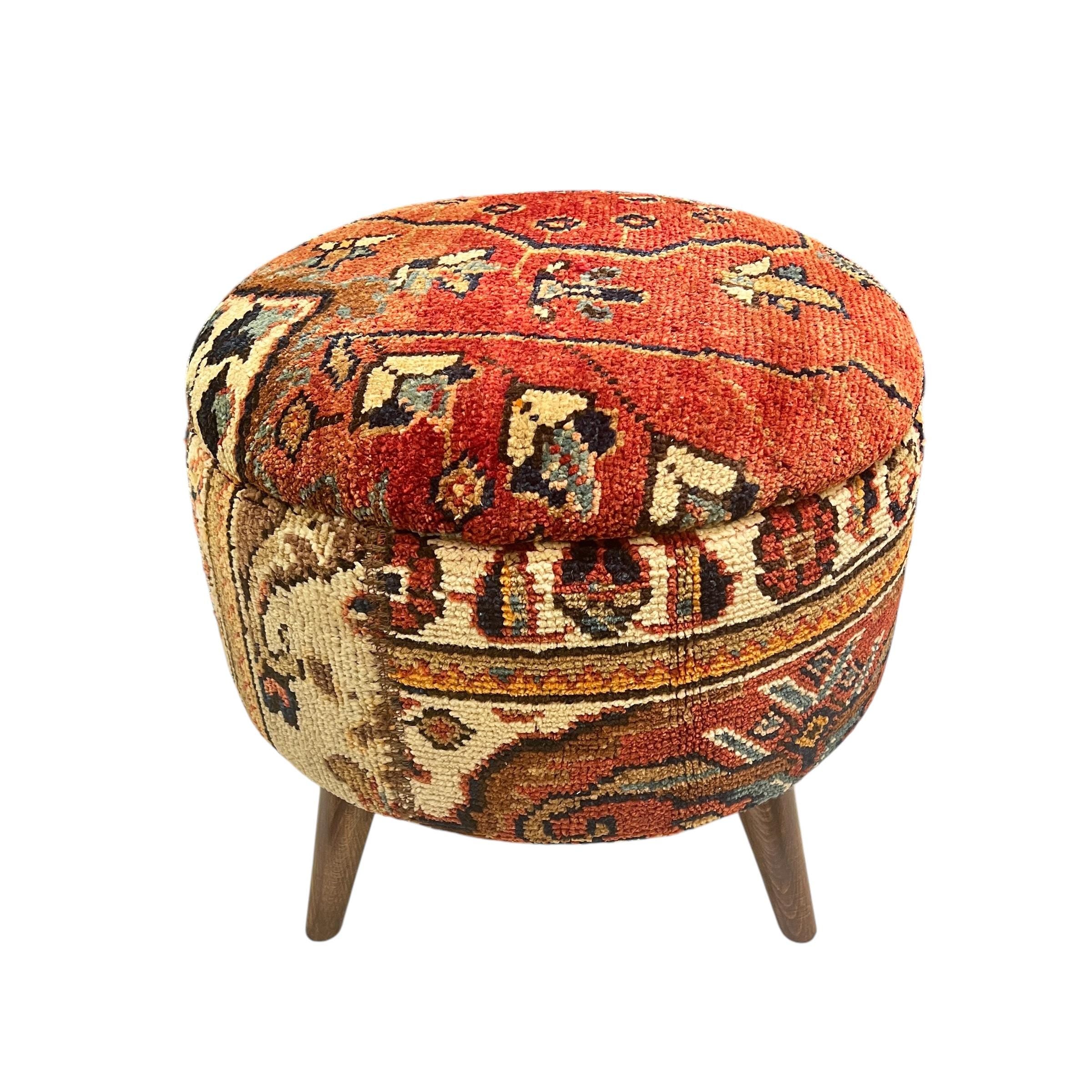 Vintage Carpet Medium Round Ottoman