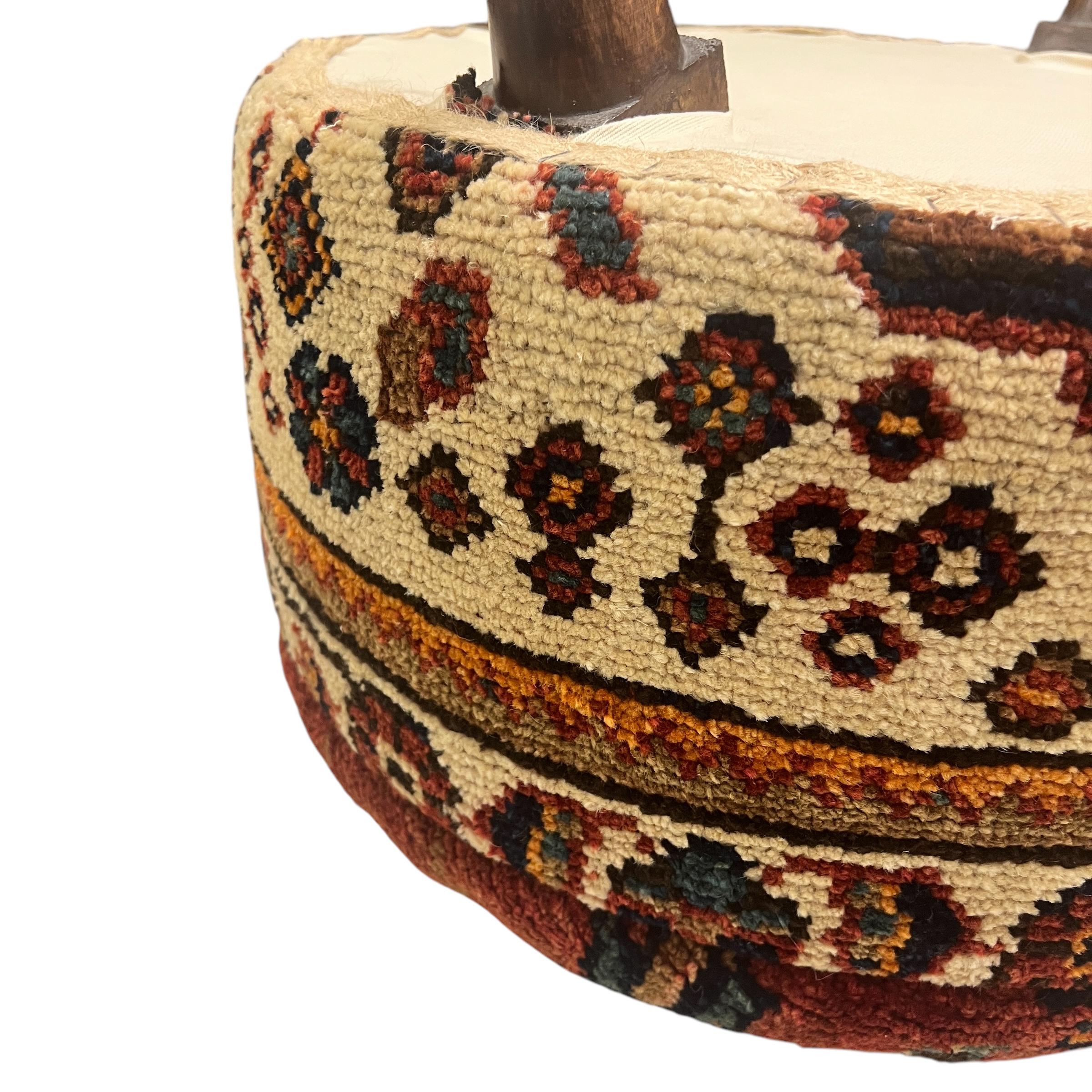 Vintage Carpet Medium Round Ottoman