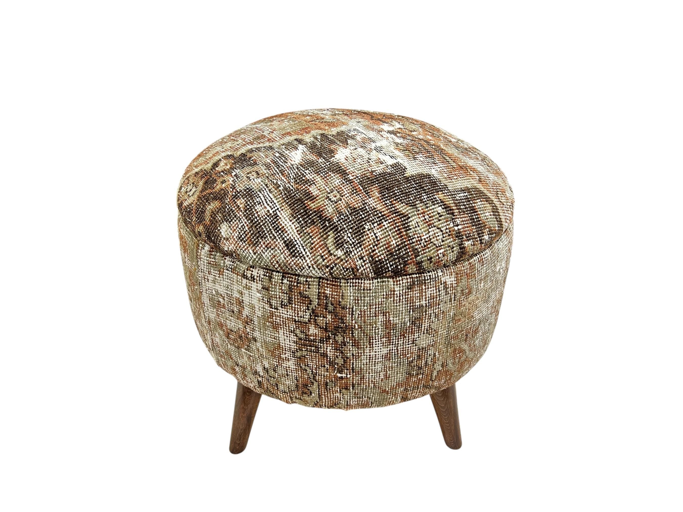 Vintage Carpet Medium Round Ottoman