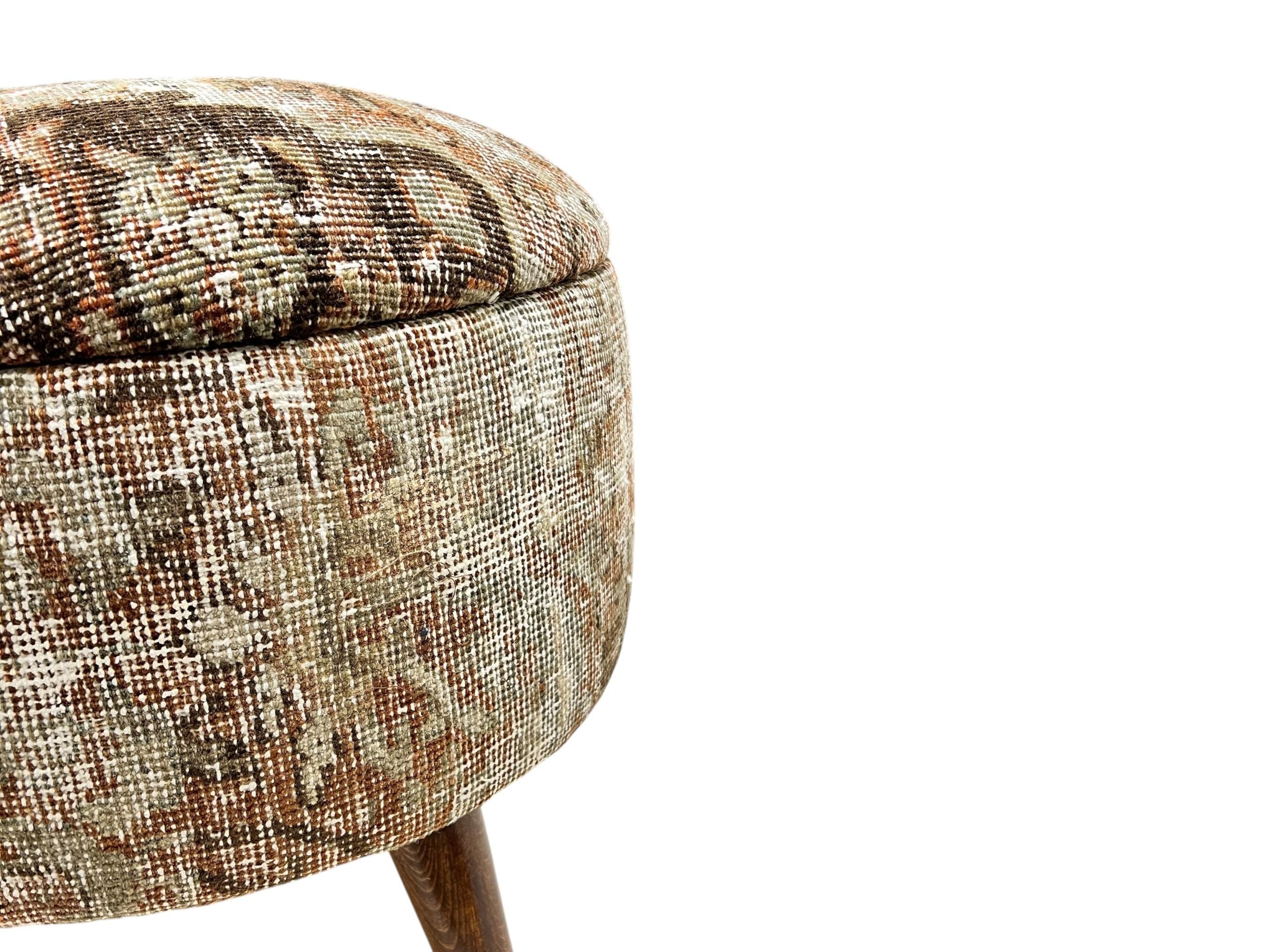 Vintage Carpet Medium Round Ottoman