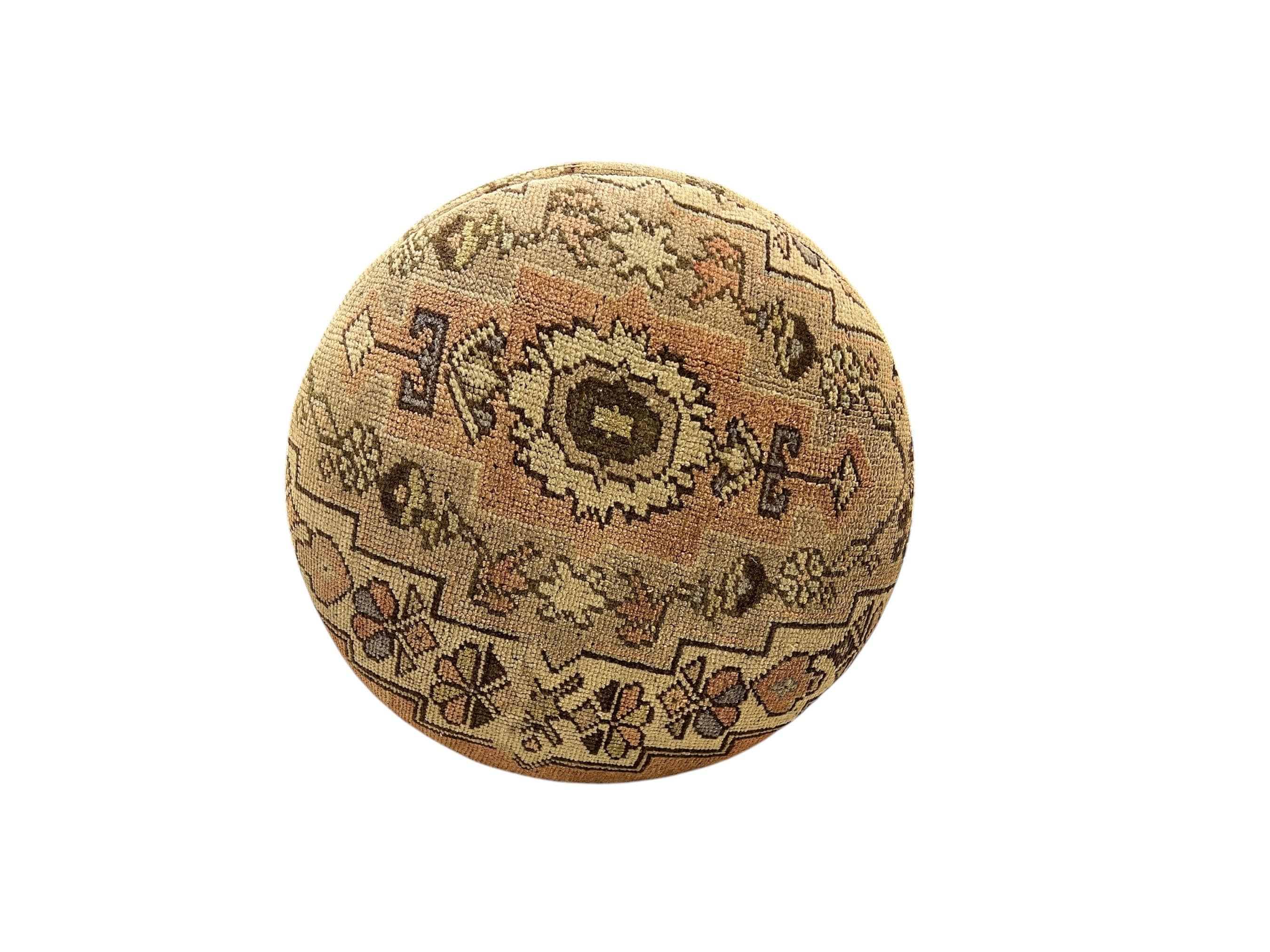 Vintage Carpet Medium Round Ottoman