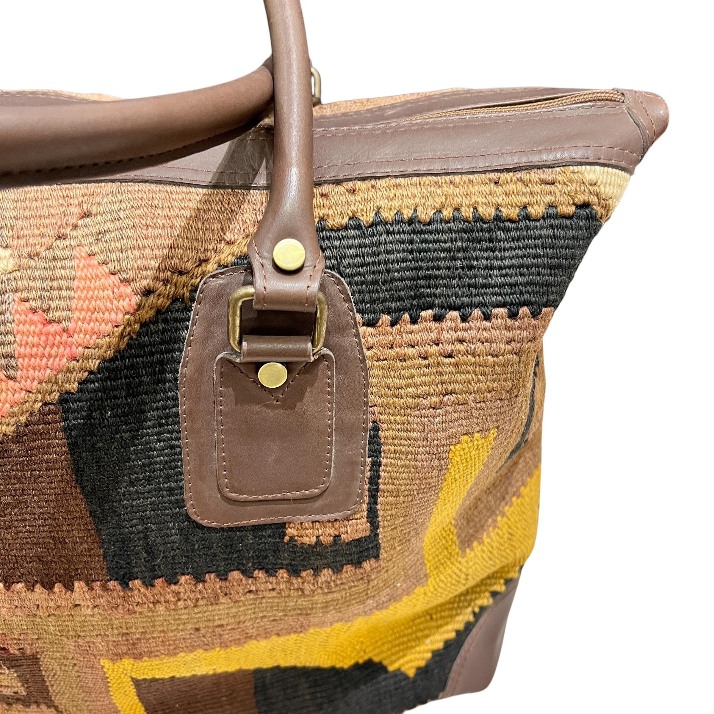 Medium Kilim Travel Bag