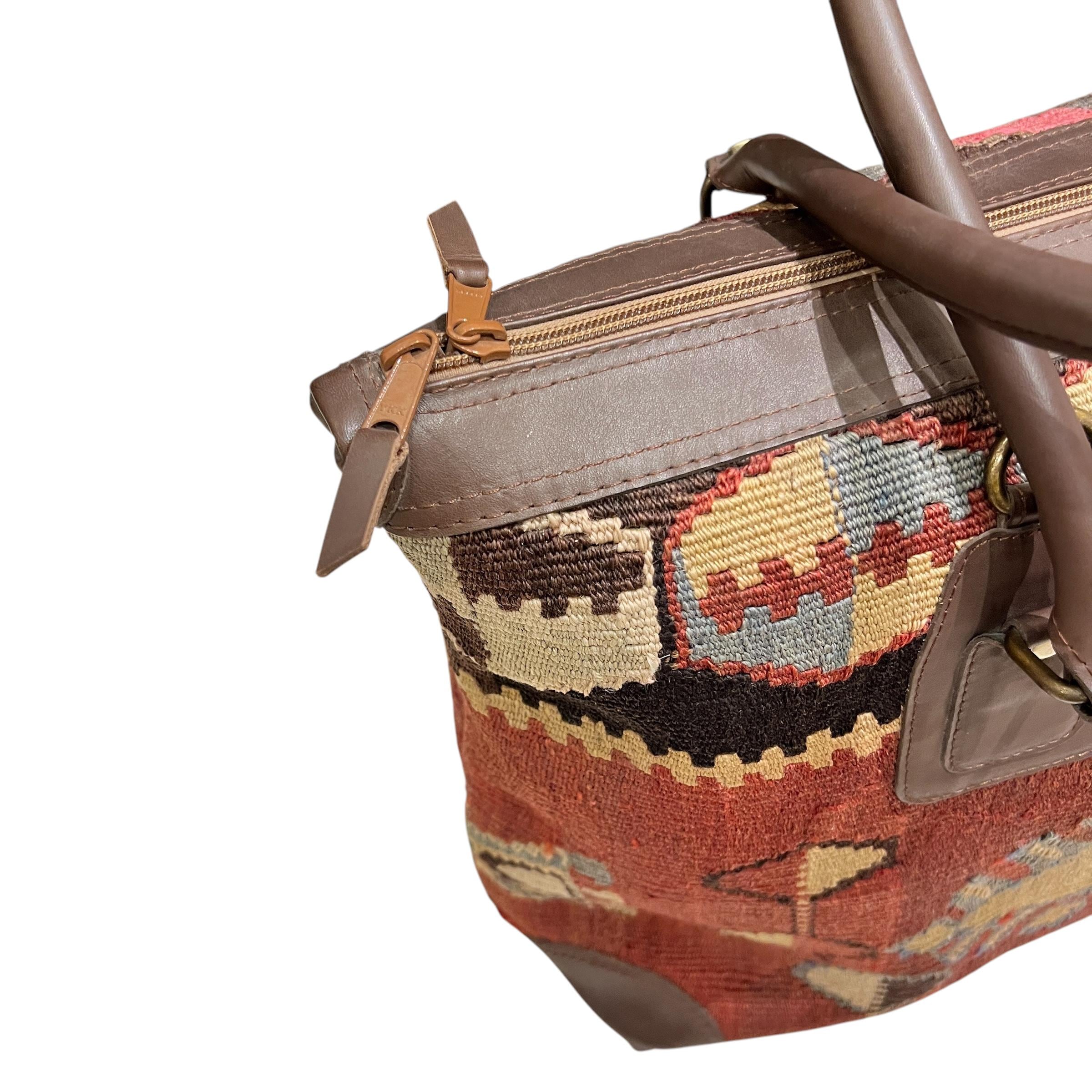 Medium Kilim Travel Bag