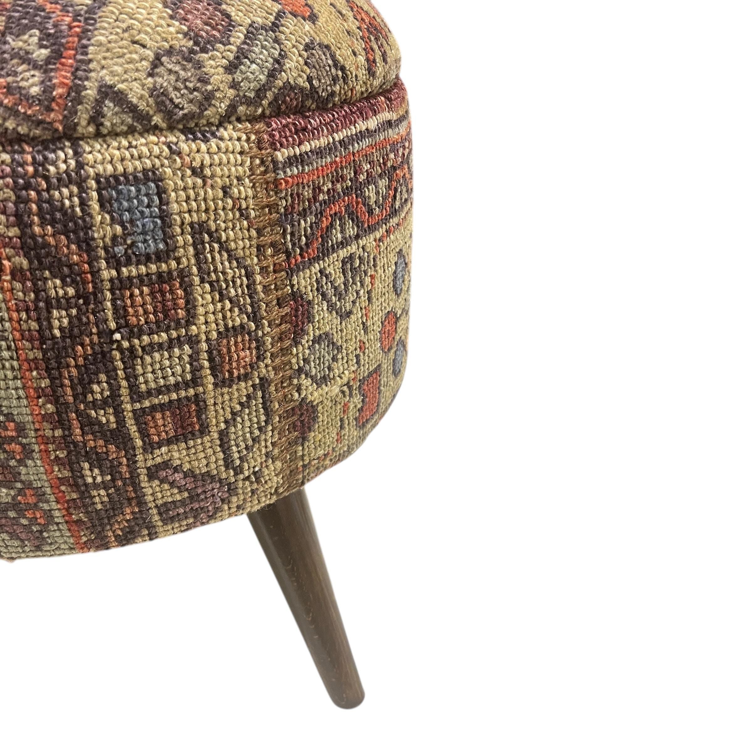 Vintage Rug Round Ottoman