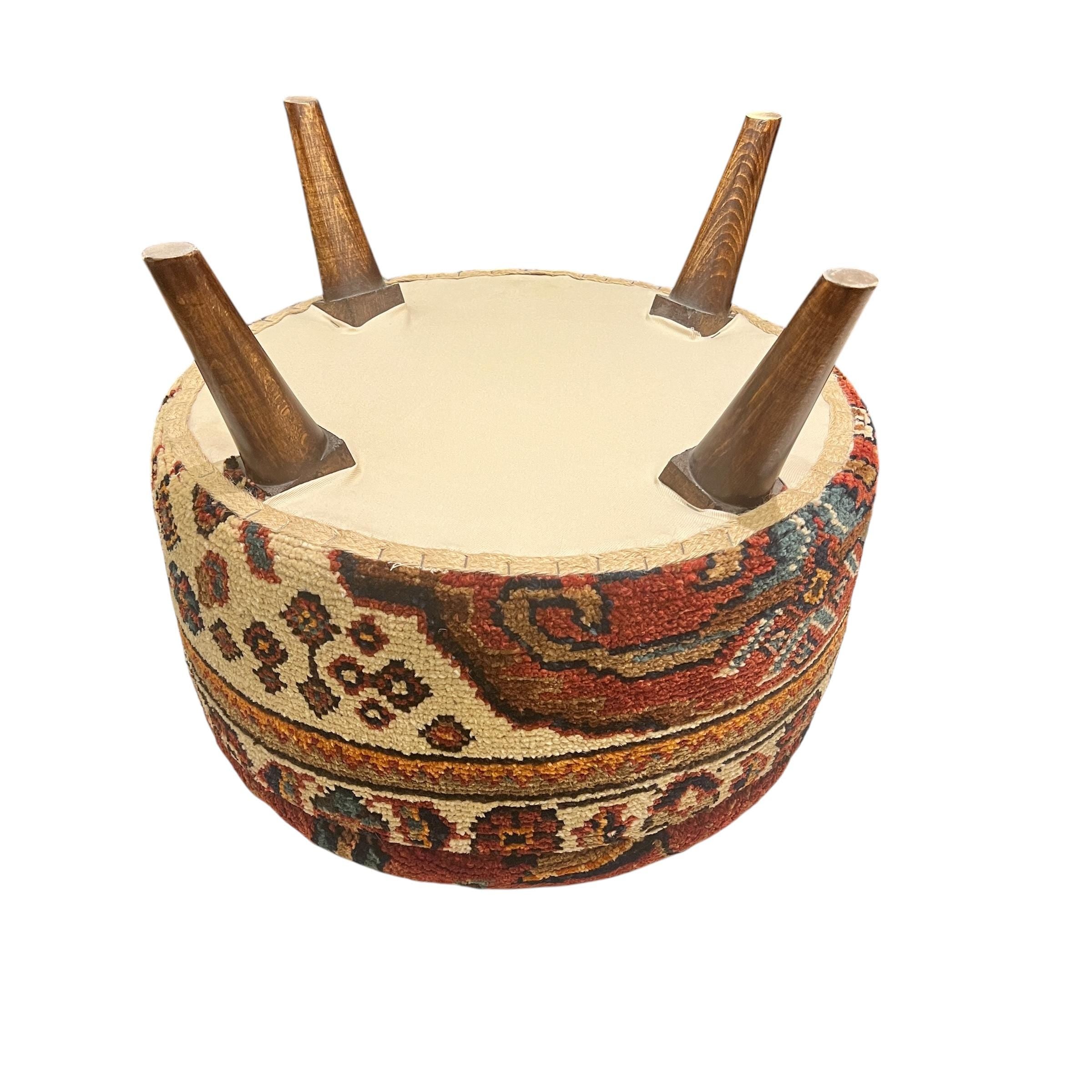 Vintage Carpet Medium Round Ottoman