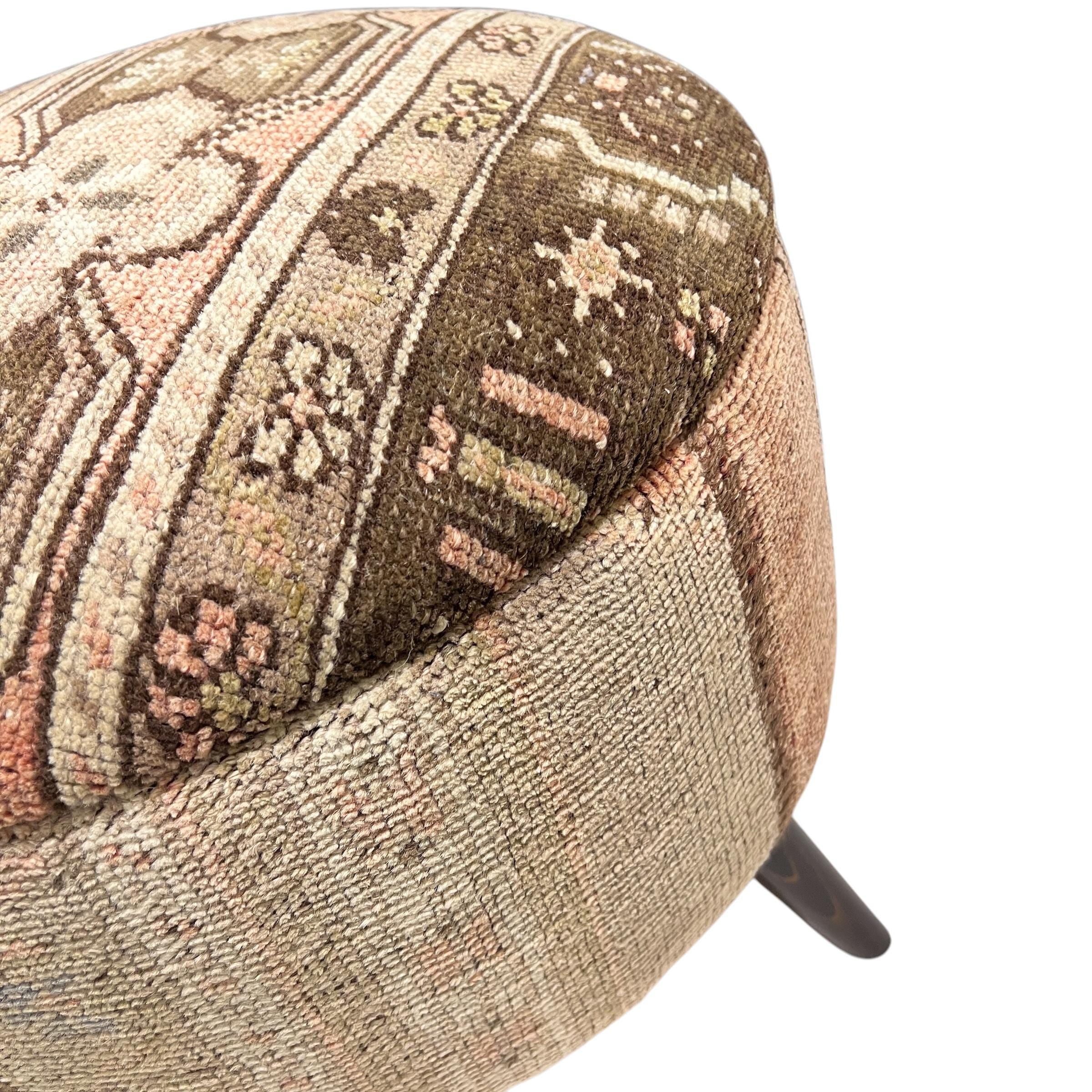 Vintage Carpet Medium Round Ottoman