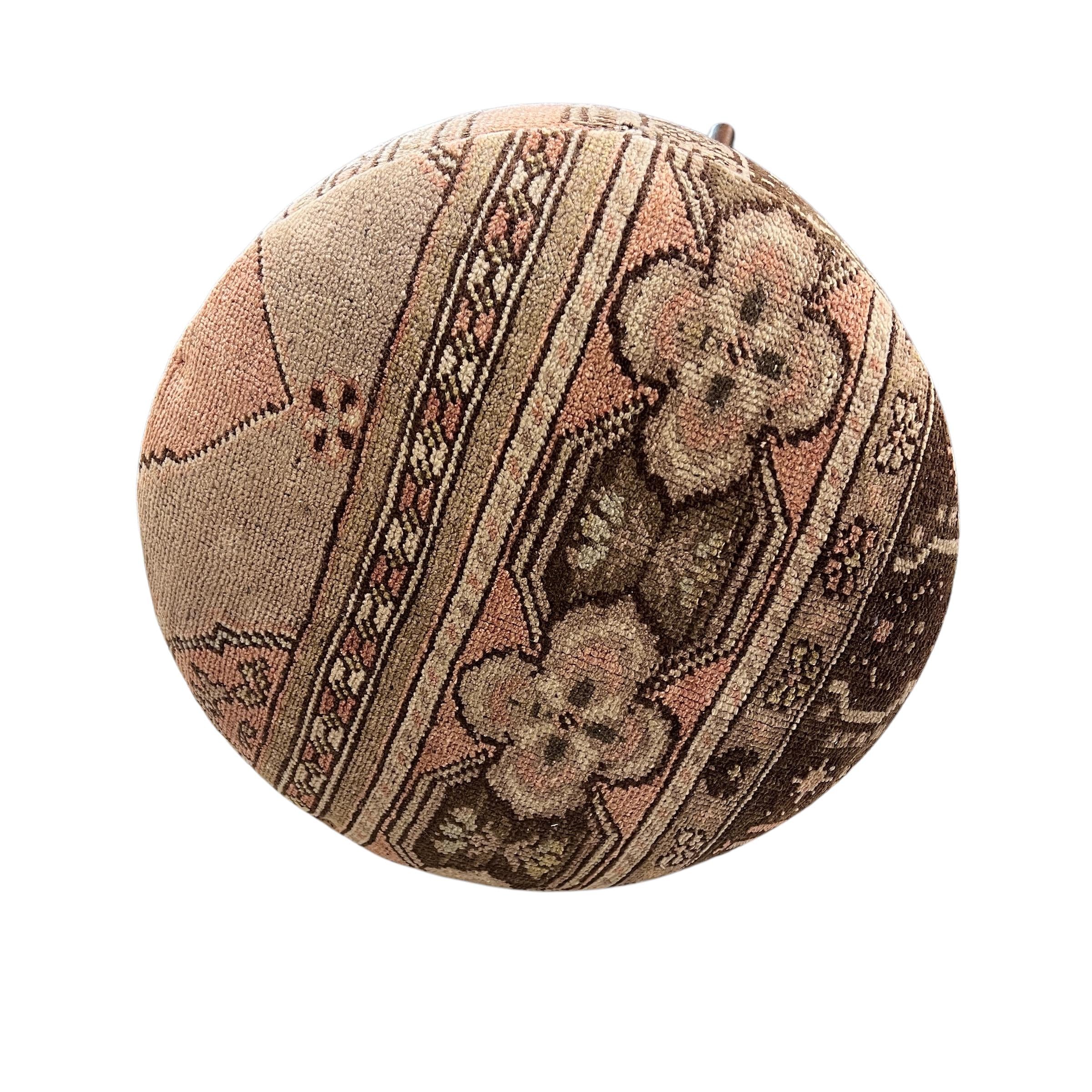 Vintage Carpet Medium Round Ottoman